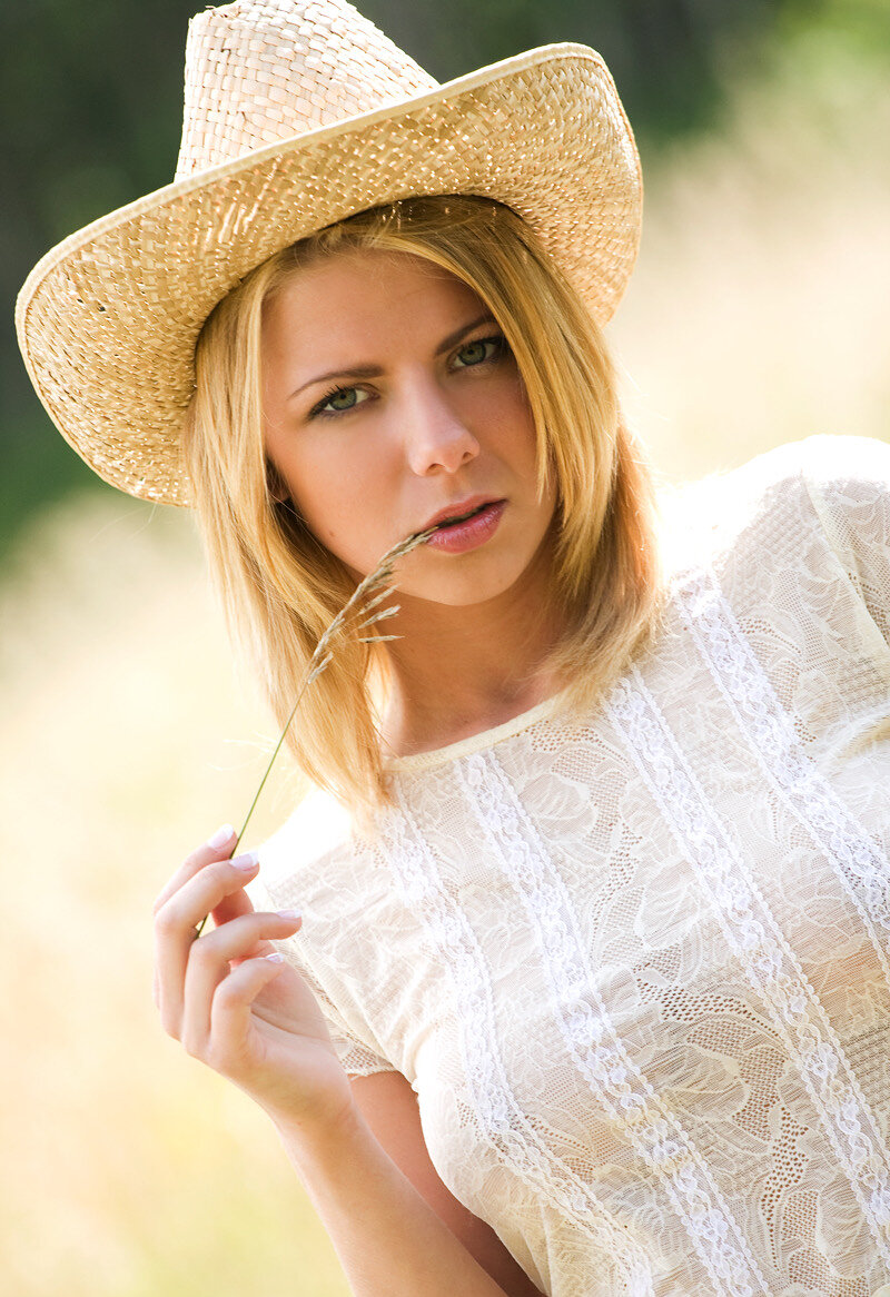 Тамара, 21 год, 2 размер груди