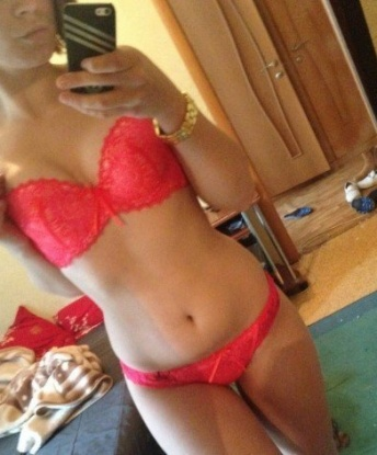 Олечка, 25 лет, 2 размер груди